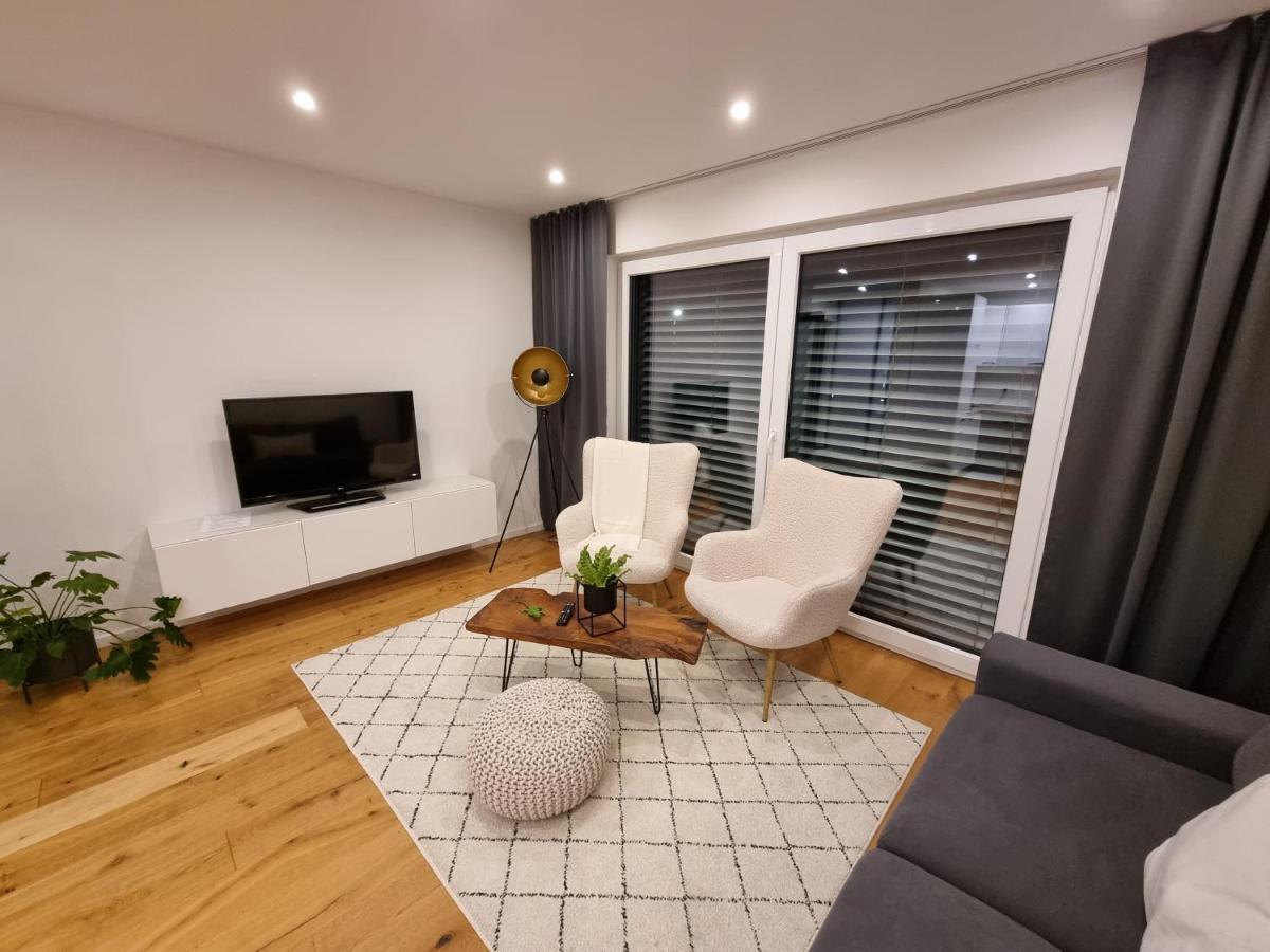 Апартаменты Ella'S Lounge - Besonders Geniessen Зинген Экстерьер фото